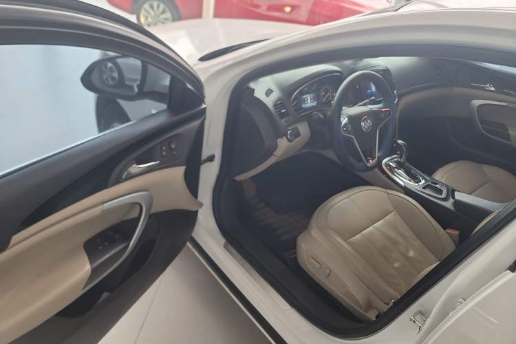 Used Buick Regal 2015 2.0L Elite Fashion Edition
