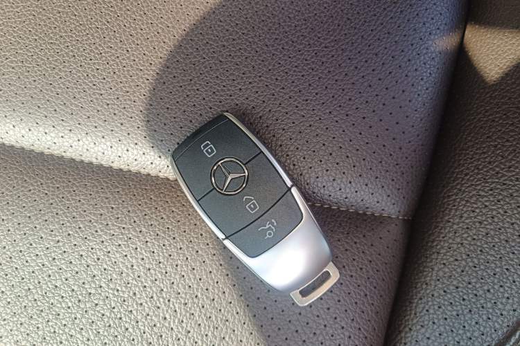 Used Mercedes-Benz GLE 2020 GLE 350 4MATIC Luxury Model