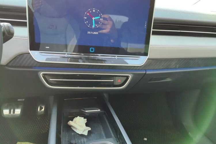 Used Volkswagen ID.7 VIZZION 2024 AIR model
