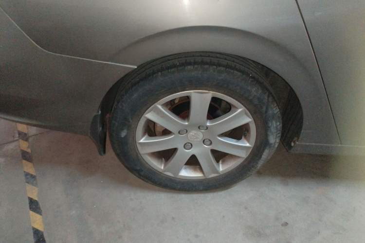 Used Peugeot 301 2014 1.6L Automatic Prestige Edition
