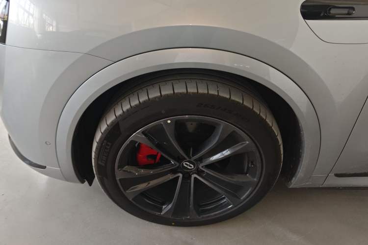 Used Hima AITO M8 2025 Extended-Range Ultra Version 53.4 kWh 5-Seater Edition
