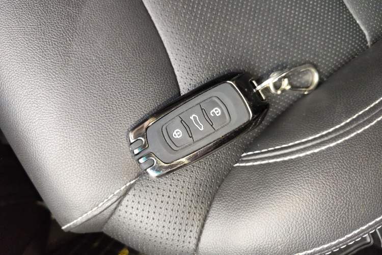 Used Geely Auto Vision X3 2017 1.5L Automatic Prestige Model
