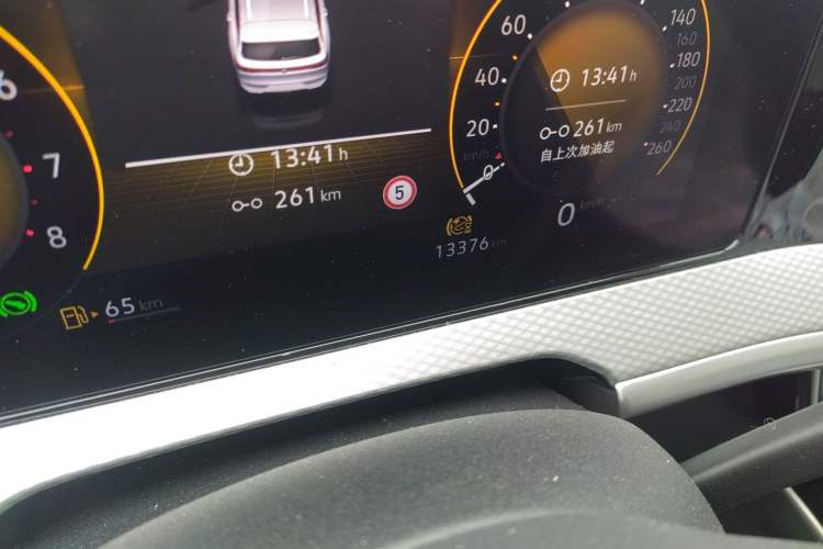 Used Volkswagen Tavendor 2024 330TSI Luxury Touring Edition