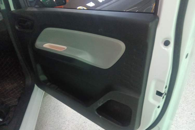 Used Wuling Hongguang MINIEV 2022 Easy Version Lithium Iron Phosphate
