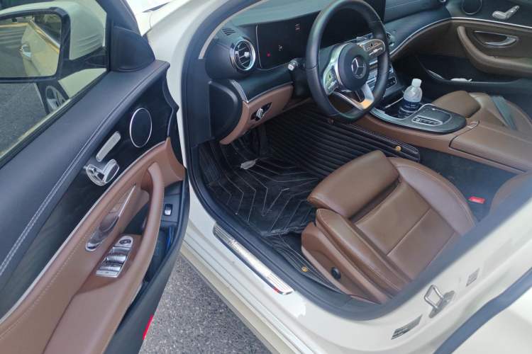 Used Mercedes-Benz E-Class 2019 E 200 L Sport Edition
