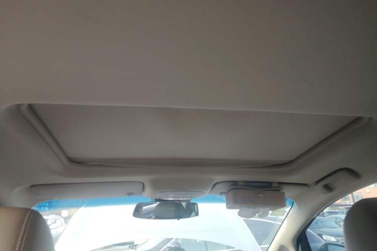 Used Buick GL8 2018 28T Luxury Model China VI Standard