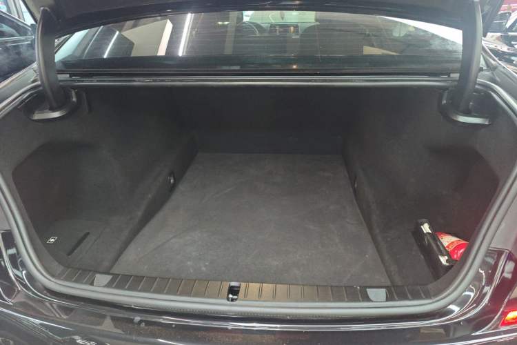 Used BMW 7 Series 2018 730Li Leading Model M Sport Package
