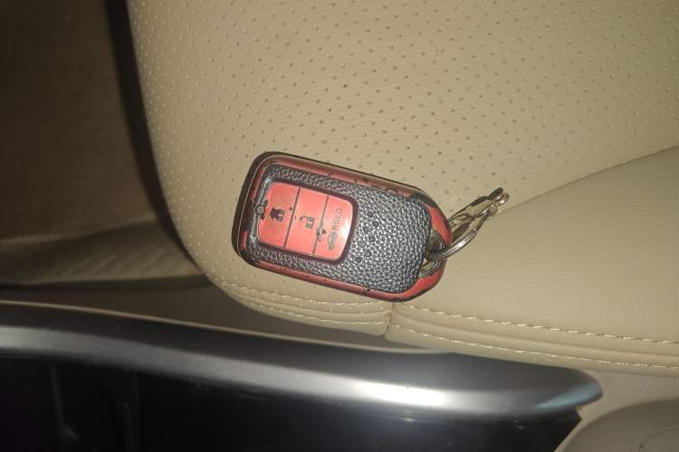 Used Honda Crider 2015 1.8L Automatic Luxury Edition
