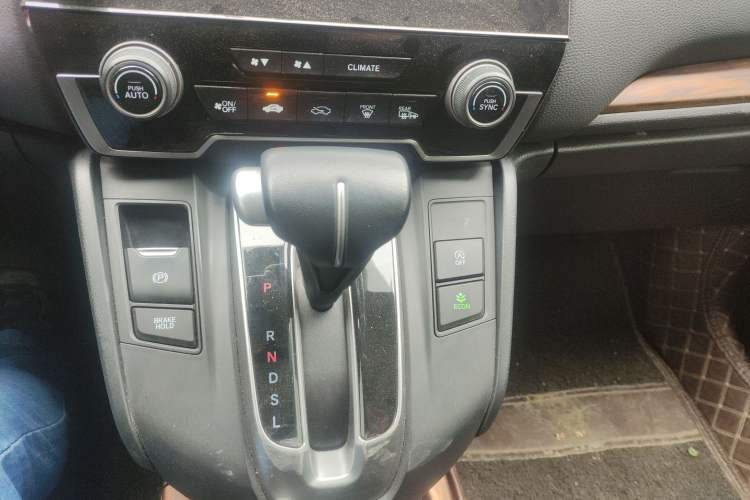 Used Honda CR-V 2021 240TURBO CVT 2WD Fashion Edition
