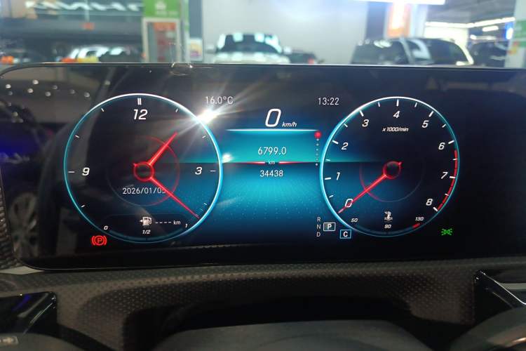 Used Mercedes-Benz A-Class 2021 A 200 L Sport Sedan Fashion Model