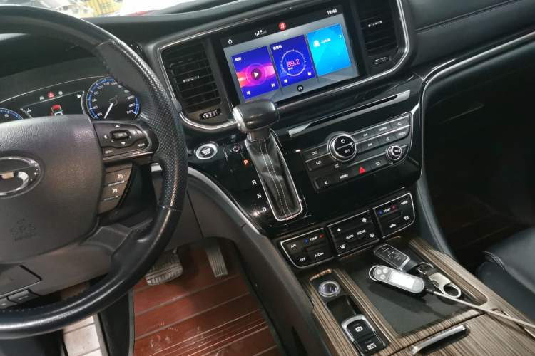 Used GAC Trumpchi M8 2018 320T Luxury Edition
