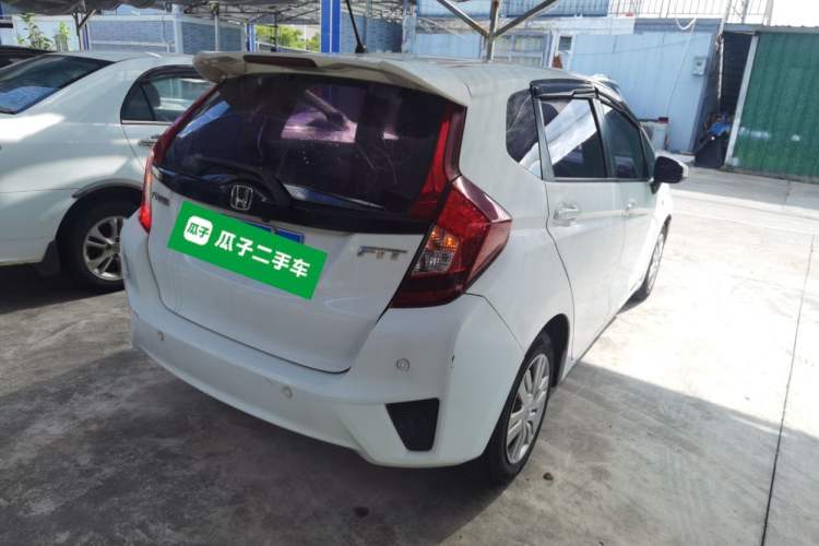 Used Honda Fit 2016 1.5L LXS CVT Comfort Sunroof Version
