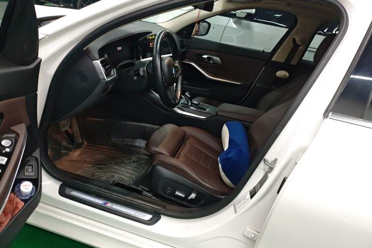 Used BMW 3 Series 2021 325i M Sport Package
