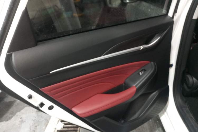 Used Changan Eado 2021 PLUS Blue Whale NE 1.4T GDI DCT Prestige Model