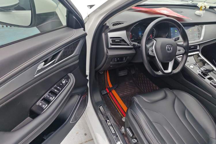 Used Changan CS85 COUPE 2021 1.5T DCT Luxury Edition
