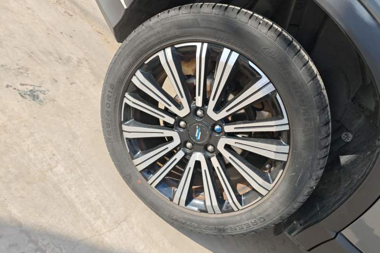 Used Oshan X5 2021 1.5T DCT Prestige Edition
