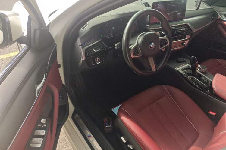 Used BMW 5 Series 2021 530Li Leading Model M Sport Package
