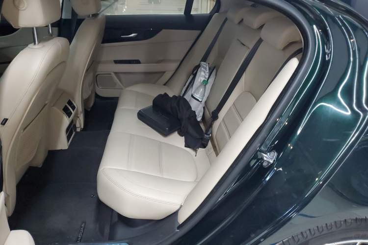 Used Jaguar XEL 2021 2.0T 250 PS S Progressive Elegance Edition
