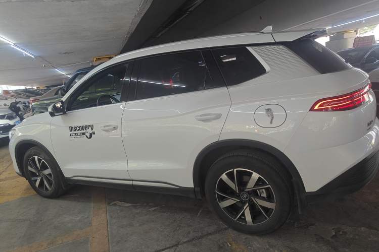 Used BYD Song Pro New Energy 2023 Champion Edition DM-i 71KM Beyond Model
