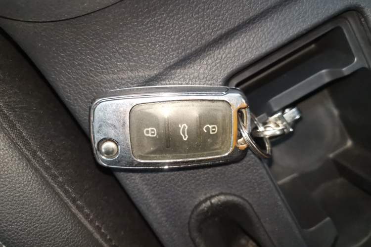 Used Volkswagen Sagitar 2017 1.6L Automatic Comfort Model
