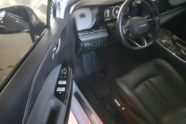 Used AION S Plus 2021 70 Tech Edition
