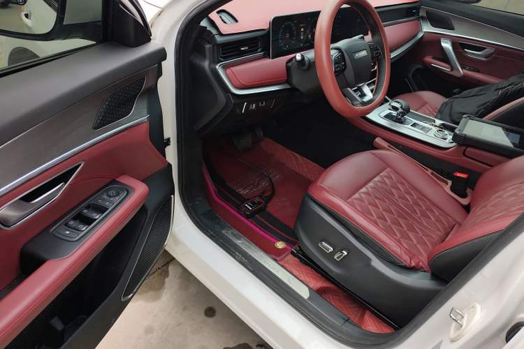 Used JETOUR X70 PLUS 2024 Champion Edition 1.5T DCT Champion PRO 7-Seater