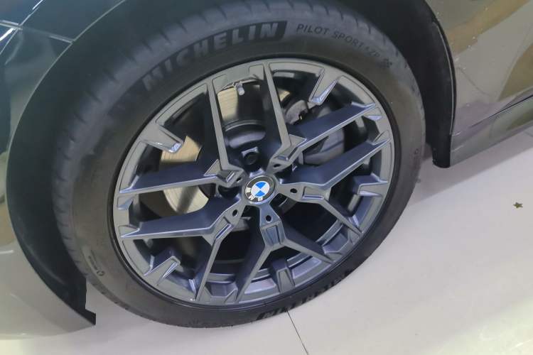 Used BMW 3 Series 2025 330Li M Sport Shadowline Package
