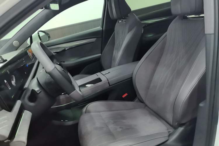 Used VOYAH PASSION 2023 Four-Wheel Drive Flagship Edition