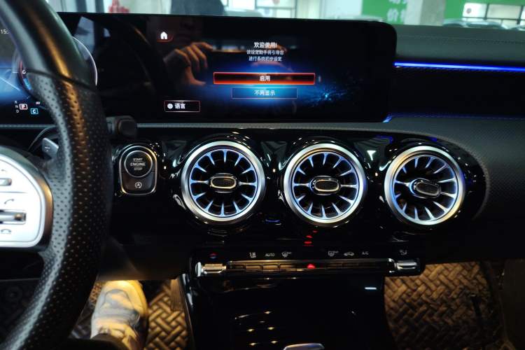 Used Mercedes-Benz A-Class 2022 Restyled A 200 L Sport Sedan Fashion Version
