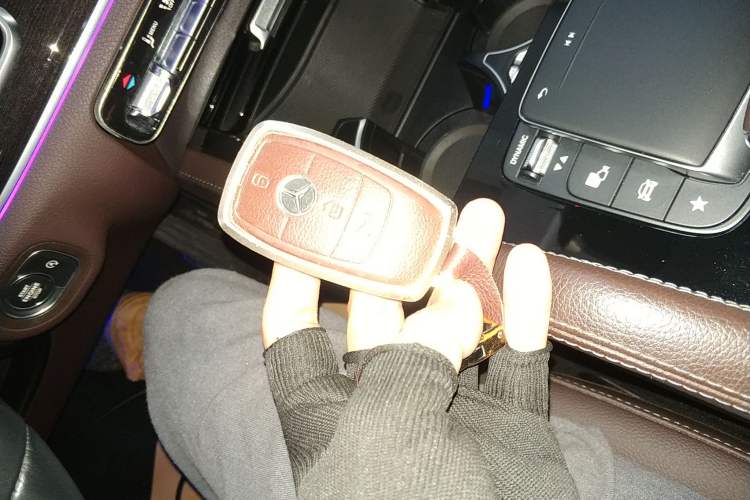 Used Mercedes-Benz GLE 2023 GLE 350 4MATIC Stylish Model
