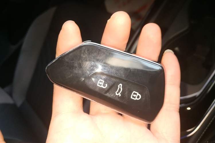 Used Volkswagen ID.4 CROZZ 2022 Long-Range Lite PRO Edition