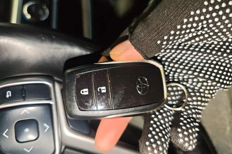 Used Toyota Highlander 2015 2.0T Four-Wheel Drive Luxury Edition 7-Seater