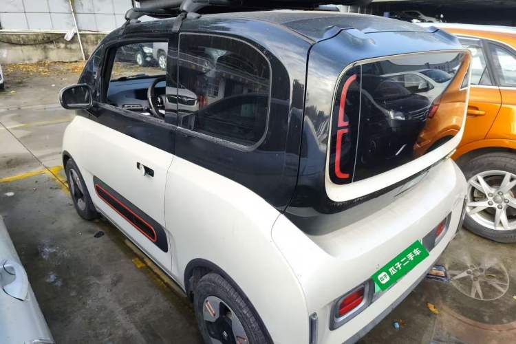 Used Baojun KiWi EV 2021 Artist Model Ternary Lithium