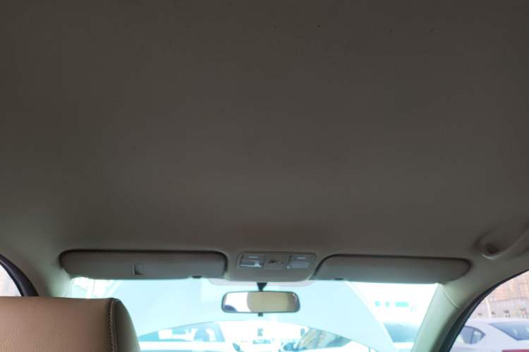 Used Hyundai Verna 2014 1.4L Manual Smart GLS Trim
