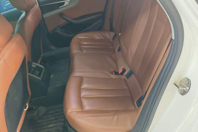 Used Audi A4L 2018 30th Anniversary Edition 40 TFSI Trendy Model