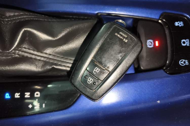 Used Toyota C-HR 2018 2.0L Leading Edition China V-standard