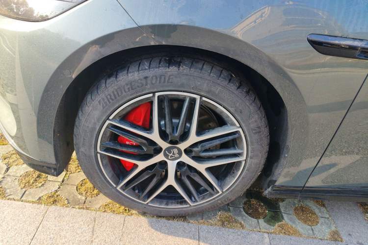 Used BYD Han L 2025 DM-p Four-Wheel-Drive LiDAR Flagship Model
