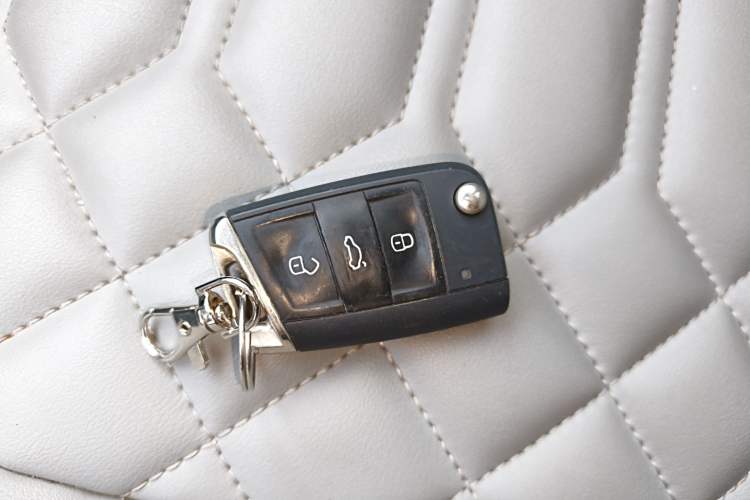 Used Volkswagen Tayron 2023 300TSI Two-Wheel-Drive Luxury Plus Advanced Edition
