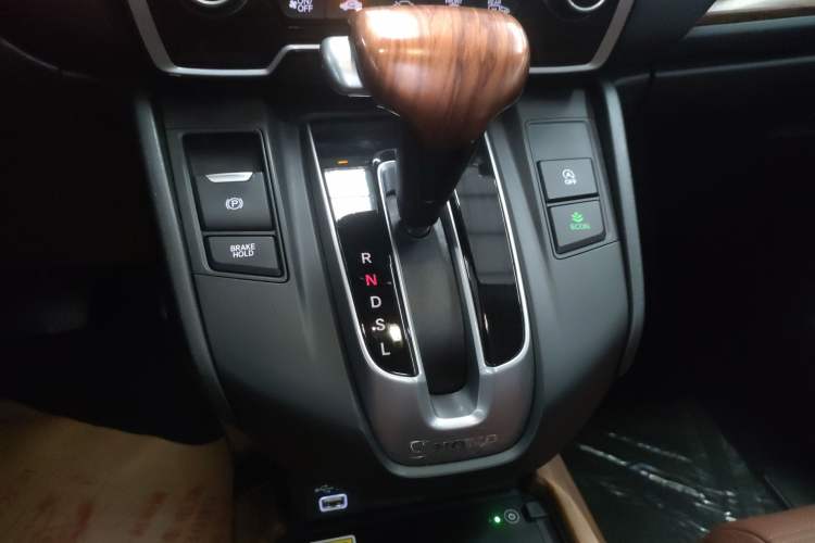 Used Honda CR-V 2021 240TURBO CVT 2WD Fashion Edition