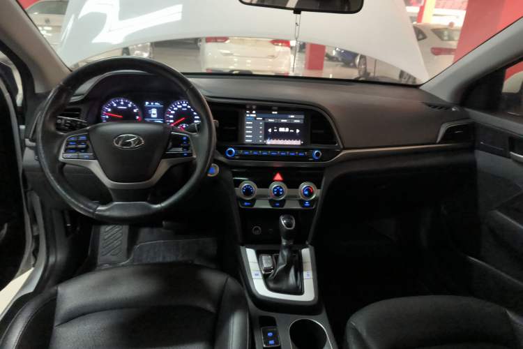 Used Hyundai Elantra 2019 1.5L CVT ZhiXuan – Elite Version

