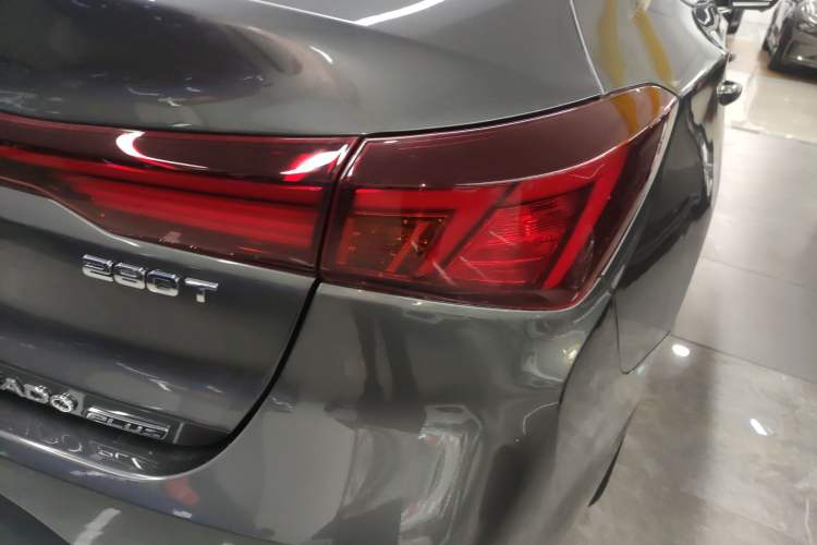 Used Changan Eado 2024 PLUS Blue Whale NE 1.4T GDI DCT High-Energy Edition
