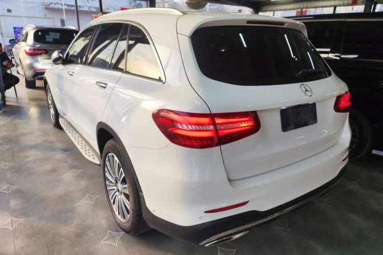 Used Mercedes-Benz GLC 2017 GLC 260 4MATIC Dynamic Edition
