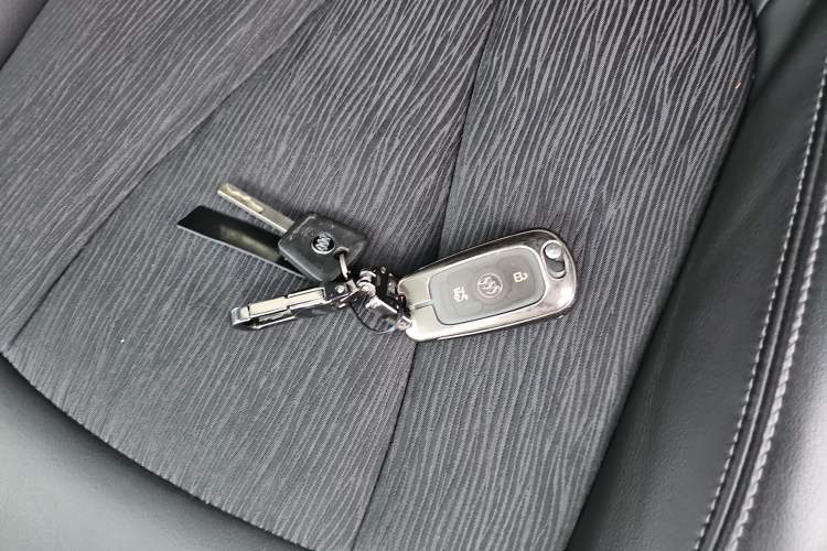 Used Buick Verano 2018 Sedan 20T Dual-Clutch Leading Model
