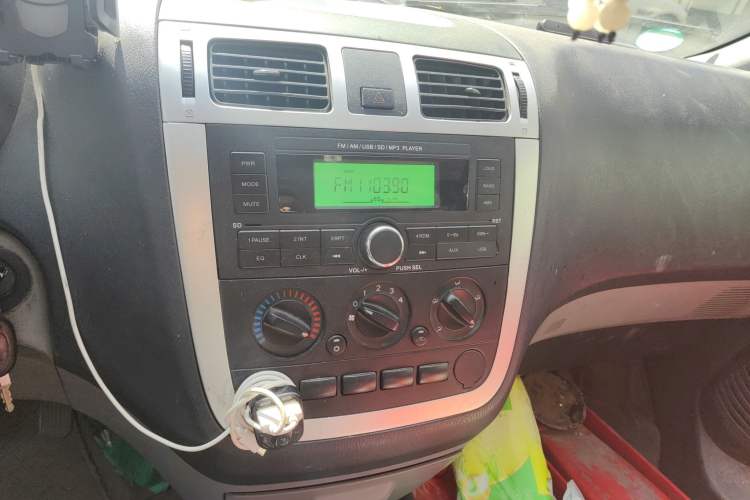 Used Foton MP-X E 2016 2.0L Commercial Version 4G63