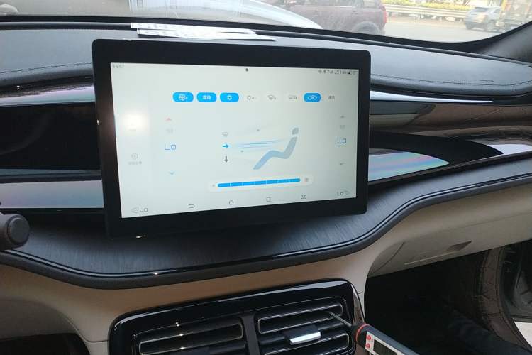 Used BYD Qin PLUS 2024 HONOR Edition DM-i 55KM Leading Model
