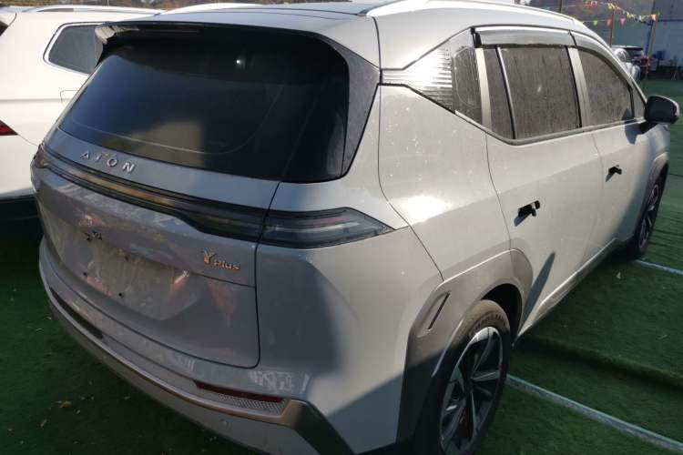 Used AION Y 2023 Plus 510 Smart Edition
