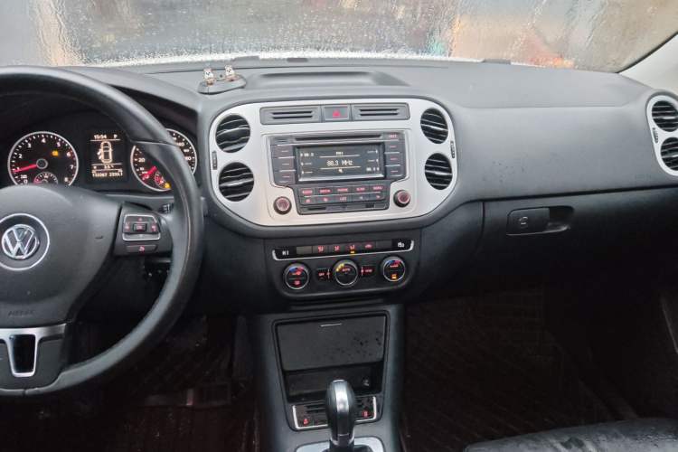 Used Volkswagen Tiguan L 2015 1.8TSI Automatic Two-Wheel Drive Comfort Edition