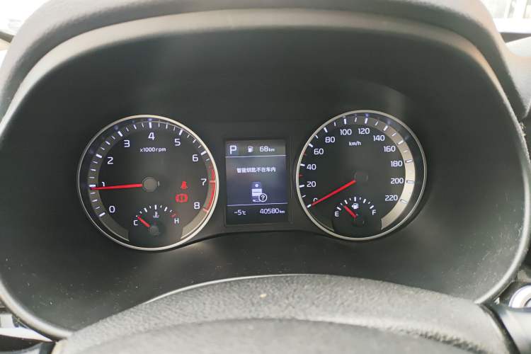 Used Kia kx1 Stonic 2021 1.4L CVT Fun & Sunroof Model
