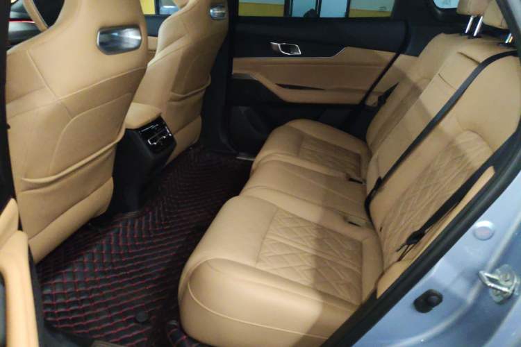 Used Changan UNI-K 2021 2.0T All-Wheel Drive Prestige Version
