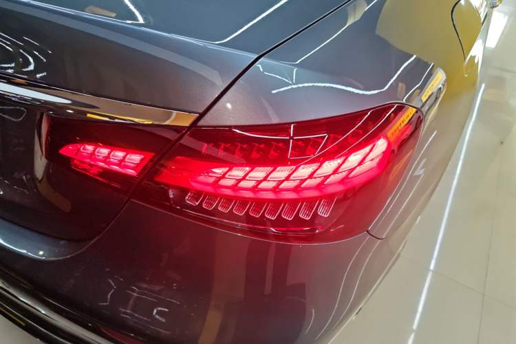 Used Mercedes-Benz E-Class 2021 E 300 L Sport Luxury Edition
